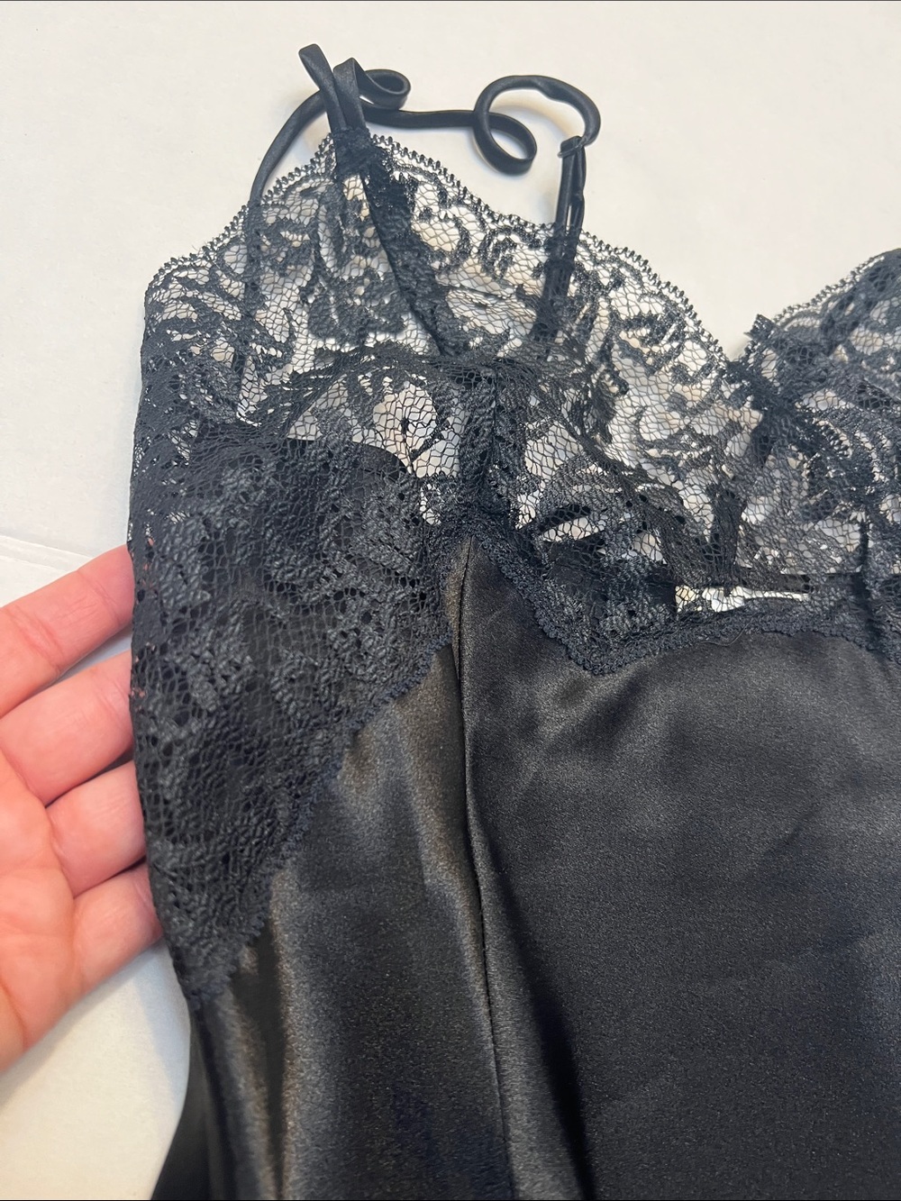 Y2K VICTORIA’S SECRET CROWN GOLD LABEL VAMP GOTH BLACK SLIP DRESS NIGHTIE XS - Picture 7 of 11